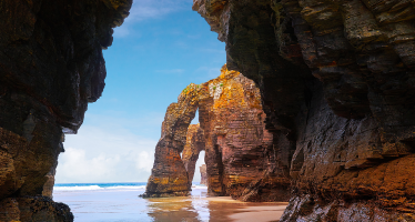 Private One - Day Trip to Lugo and Playa de las Catedrales